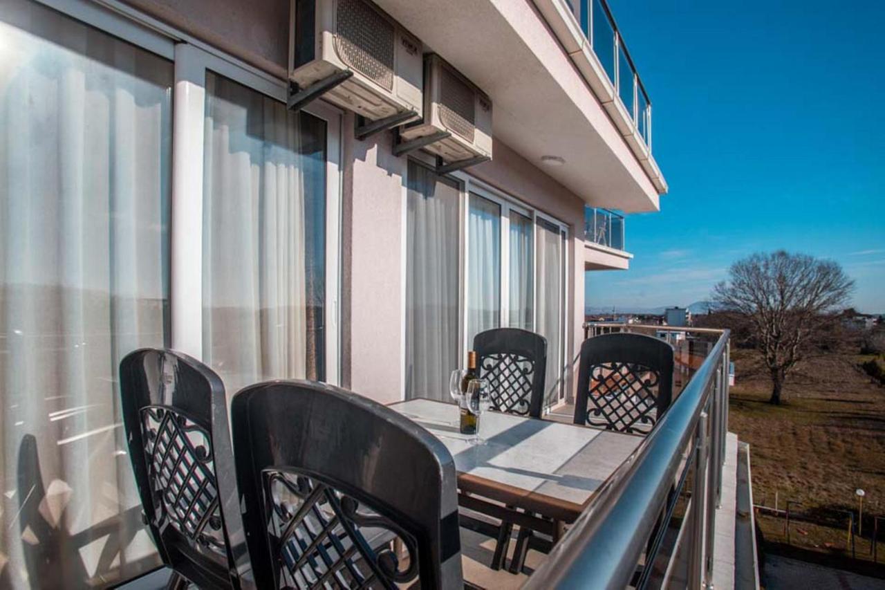 Hotel Zan Ulcinj Exterior photo